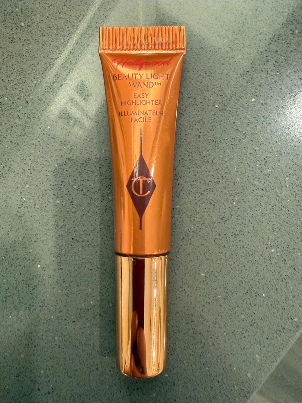 Charlotte Tilbury Beauty Light Wand Easy Highlighter - shade spotlight
